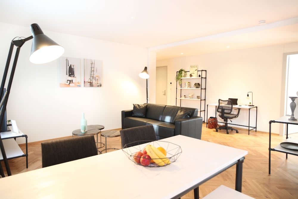 Фото Nest - Müllerstrasse