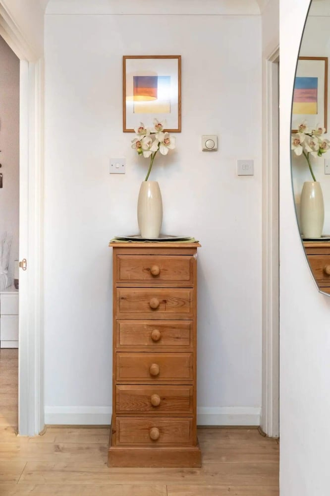 Фото Cosy & Charming 2bd Flat Near Essex Road