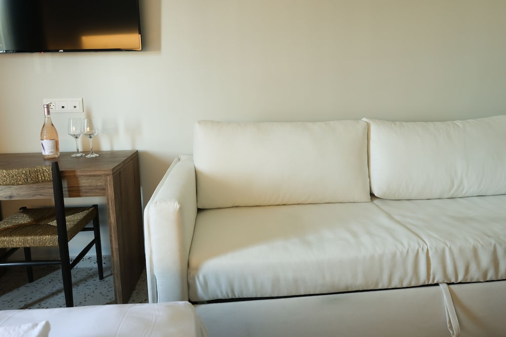 Фото Up Hill Unique Boutique Hotel