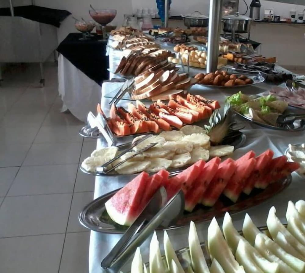 Фото Eco Park Hotel