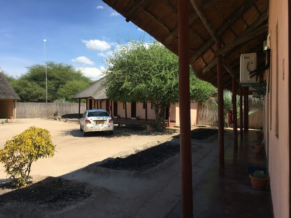 Фото Athoma Guest House