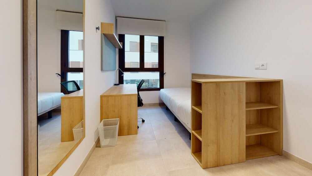 Фото Micampus AV. Puerto - Estudiantes