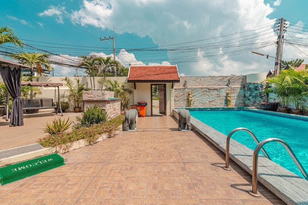 Фото Viewbor Villa - Pattaya Holiday House Walking Street