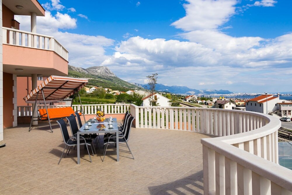 Фото Villa My Dream in Kastel Stari