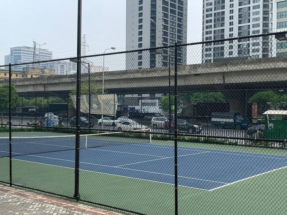 Фото Bayhomes D'Capitale Serviced Apartment