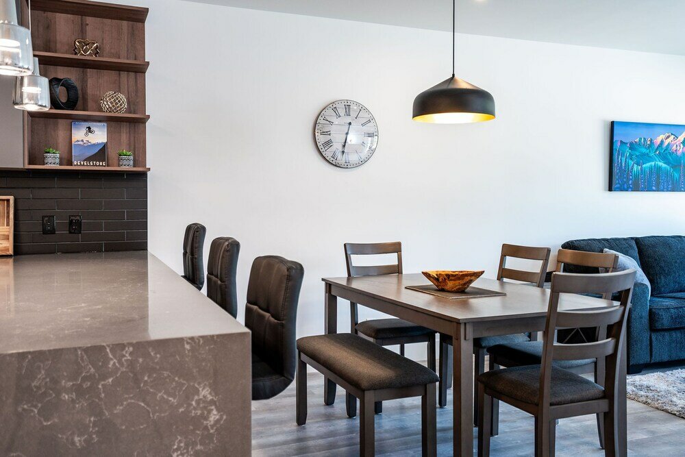 Фото Alpine Haven by Revelstoke Vacations