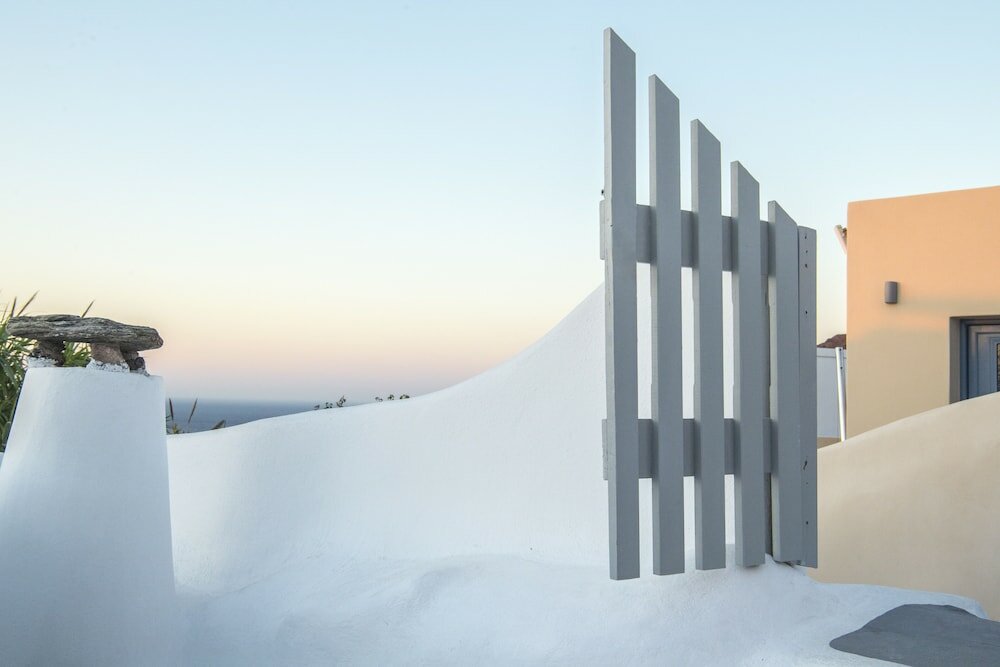 Фото Aqua Serenity Luxury Suites - Adults Only