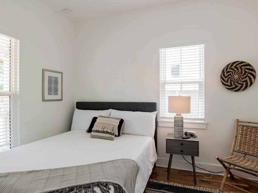 Фото Moonlight Escape