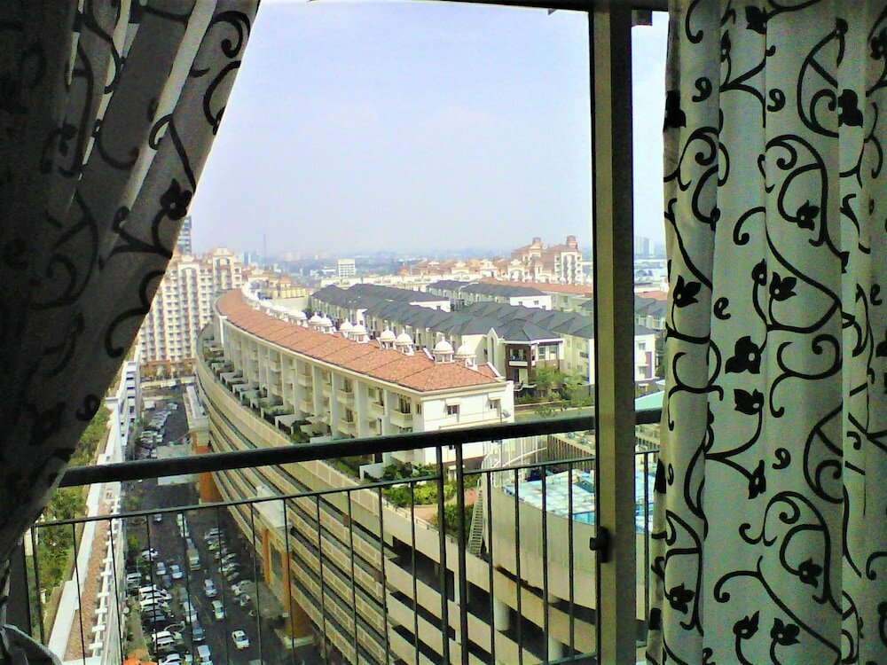 Фото Adaru Apartment