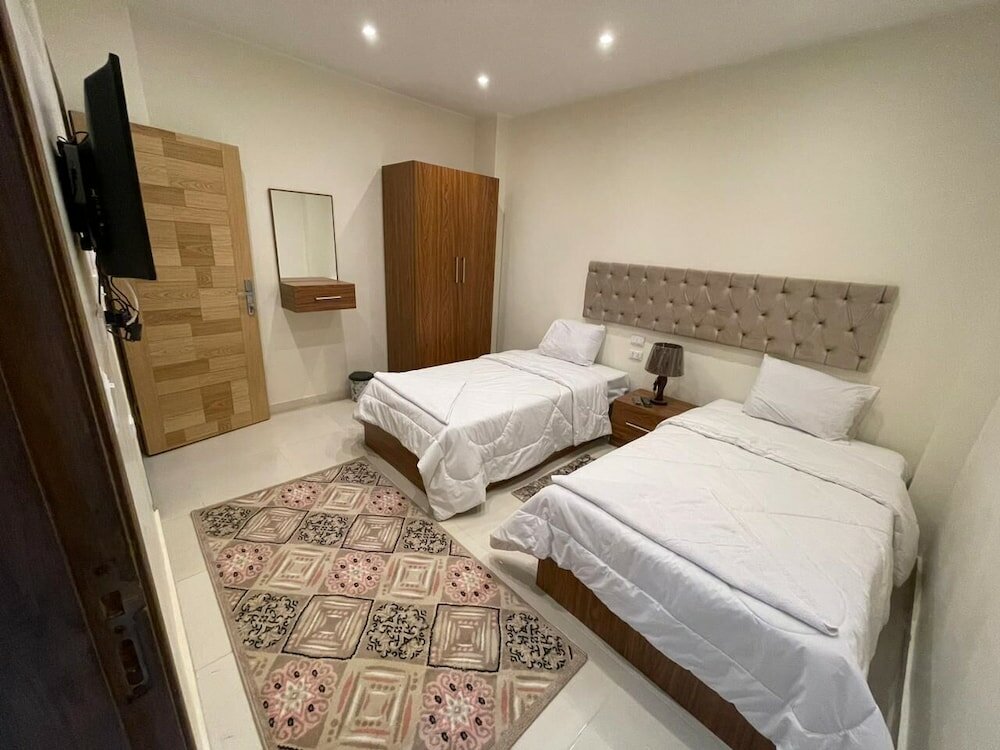 Фото The pyramids plateau view