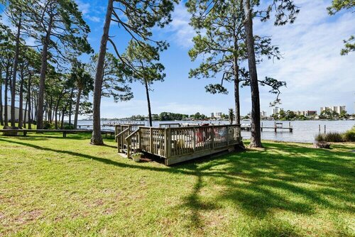 Гостиница Grand Lagoon Cove by Book That Condo