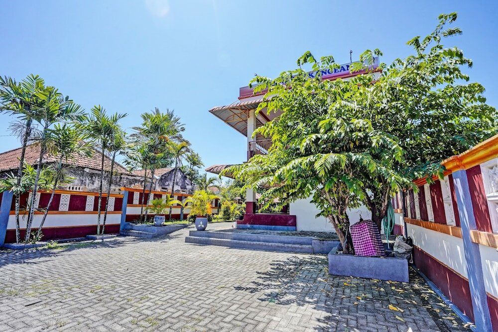 Фото Spot On 92527 Penginapan Kangean Syariah