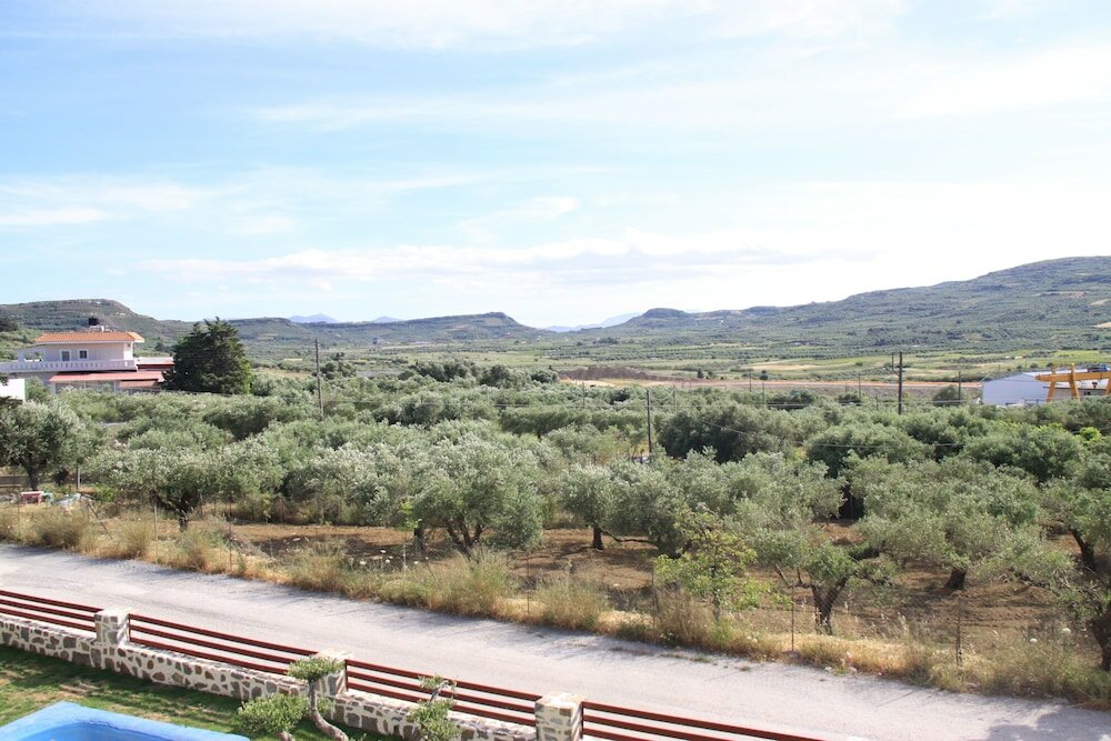 Фото Villa Dolla Paradise by Ghh