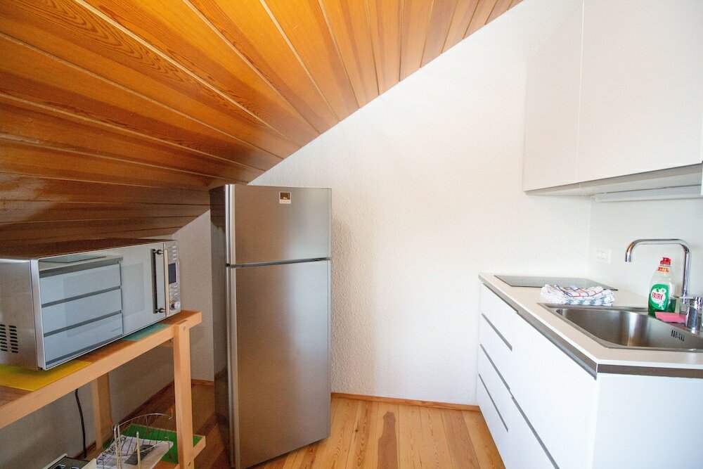 Фото Stylish Downtown Reykjavik Apartments