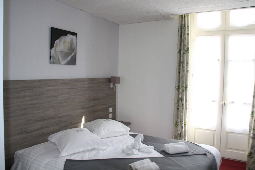 Фото Hotel Le Biarritz Vichy