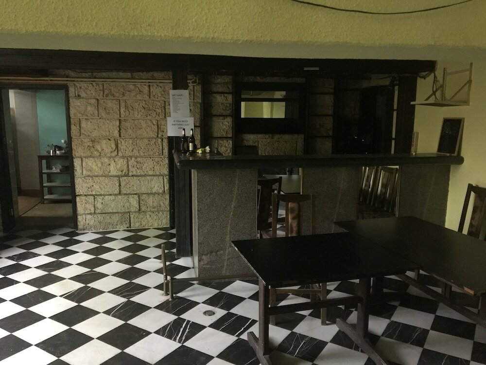 Фото Hair of the Dog Hostel