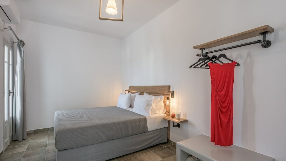 Фото Michalis Studios