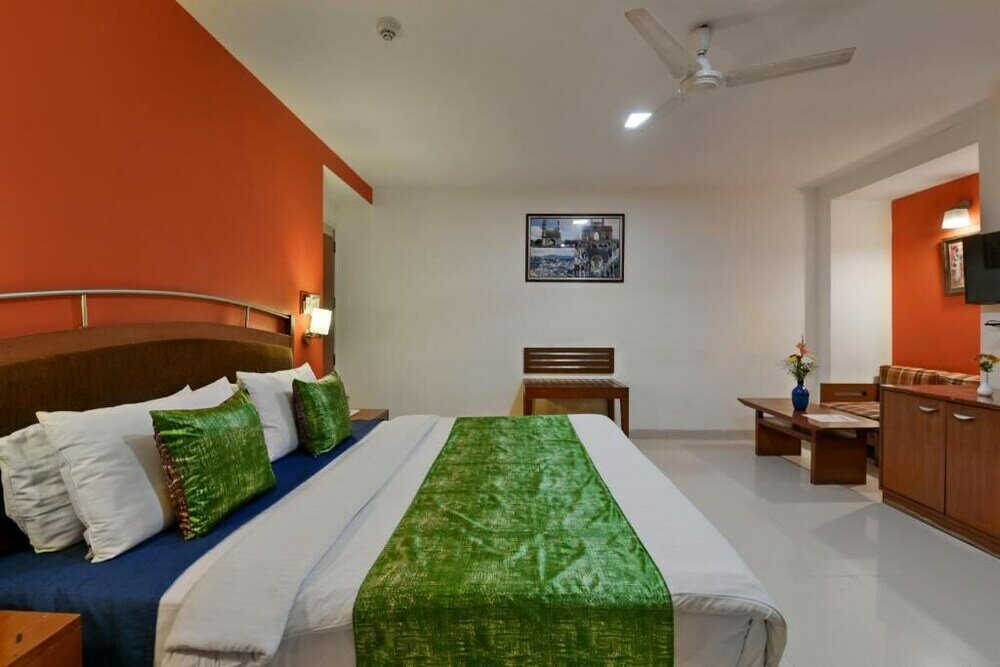 Фото Hotel Admire Inn Nfc