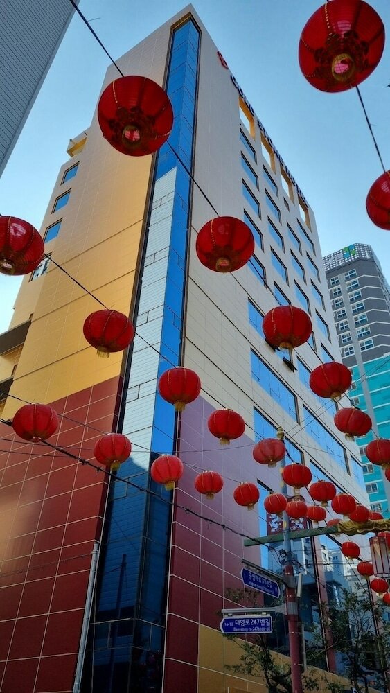 Фото Goldstone Hotel