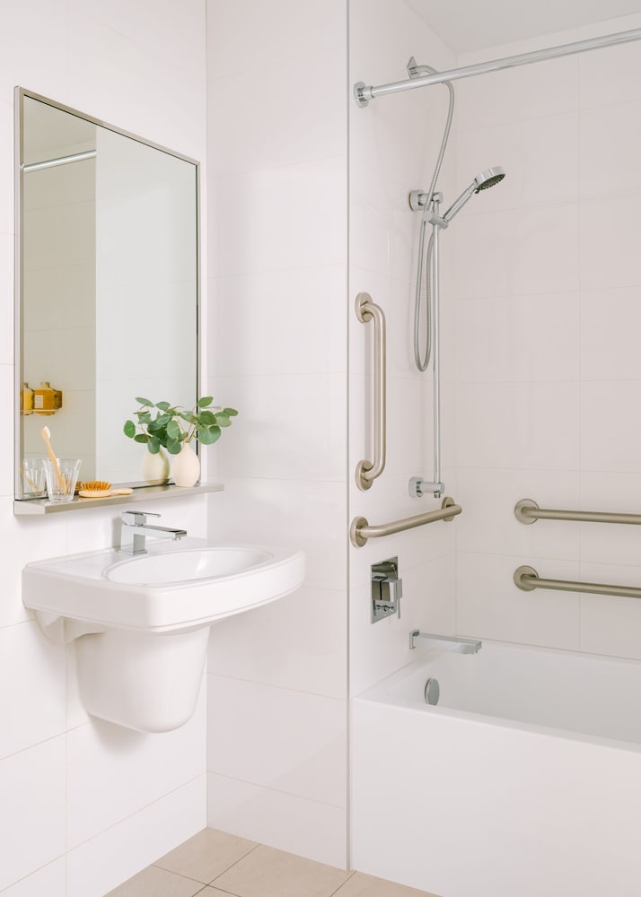 Фото Sonder at One Platt