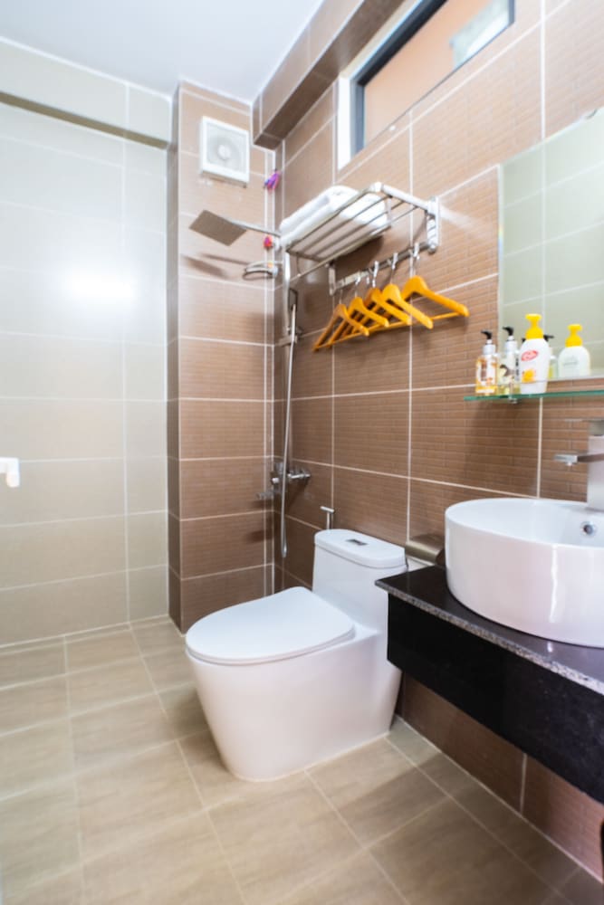 Фото Dalat Casa 2 Full House 6 Rooms 8 Beds