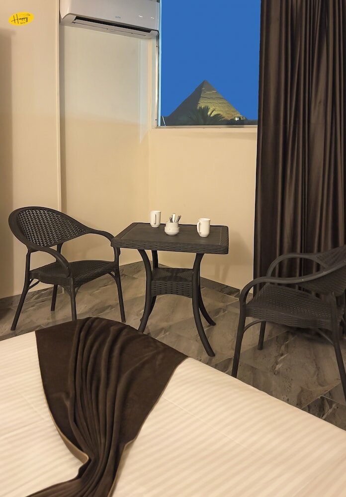 Фото Happy View Inn