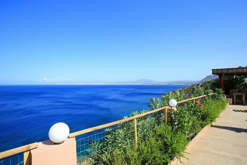 Гостиница Villa Diktynna Embrace the Endless Blue