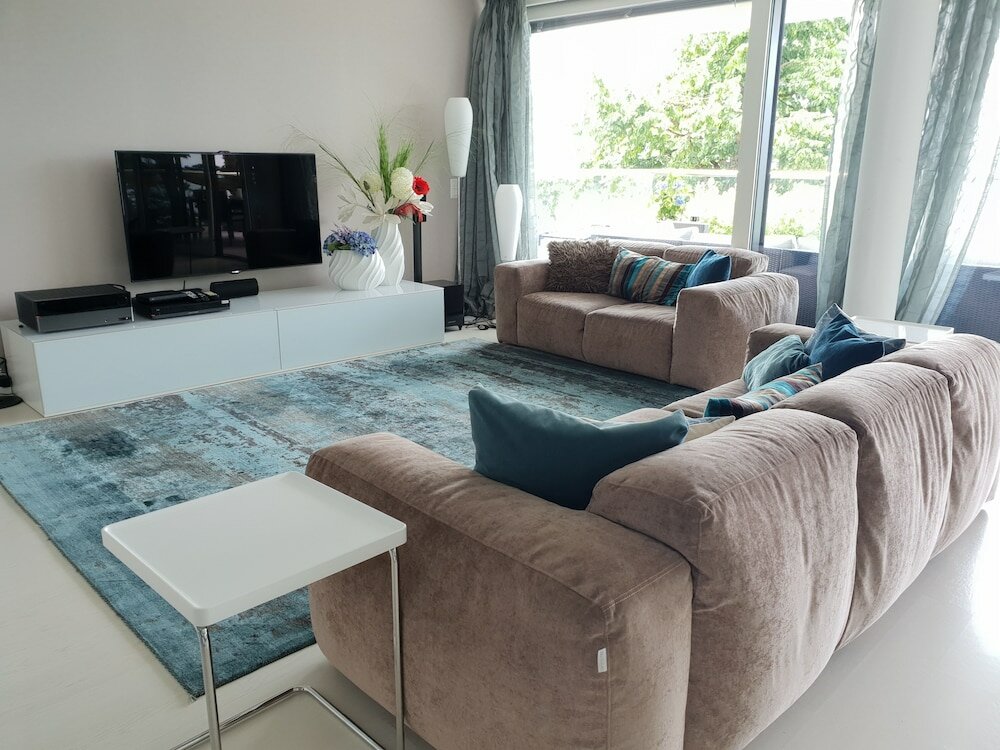 Фото The View Montreux