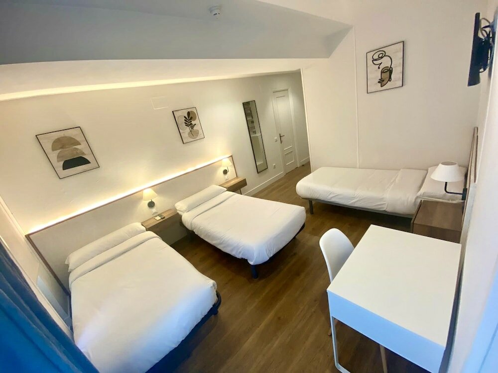 Фото Far Home Gran Vía