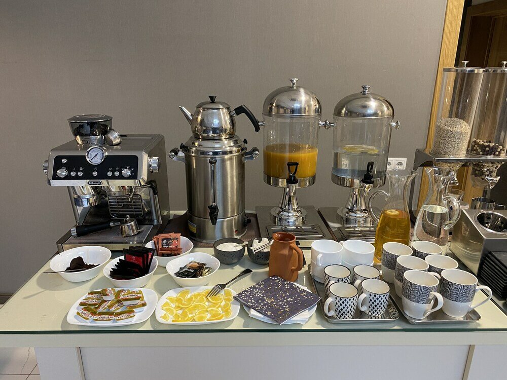 Фото Hotel Banovani