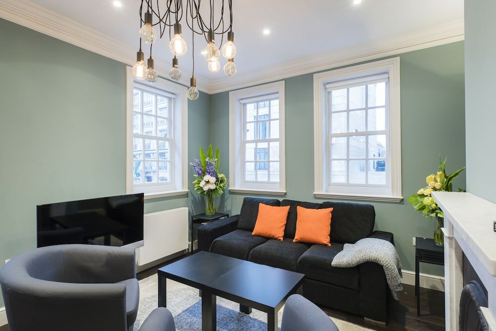 Фото Elegant 2 bed flat close to Kensington Gardens