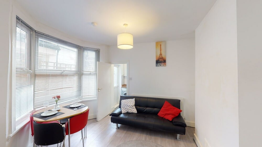 Фото The Rock Apartments II