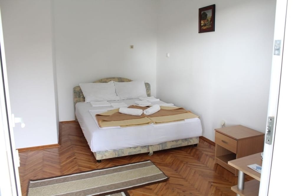 Фото Guest House Vojinovic