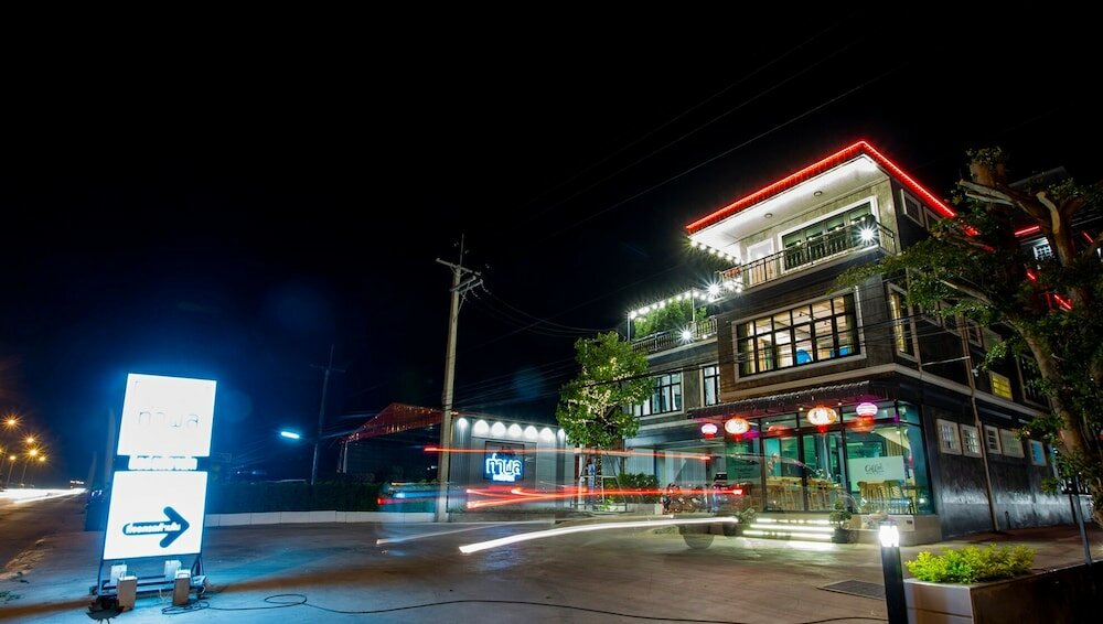 Фото Thaphon Residence