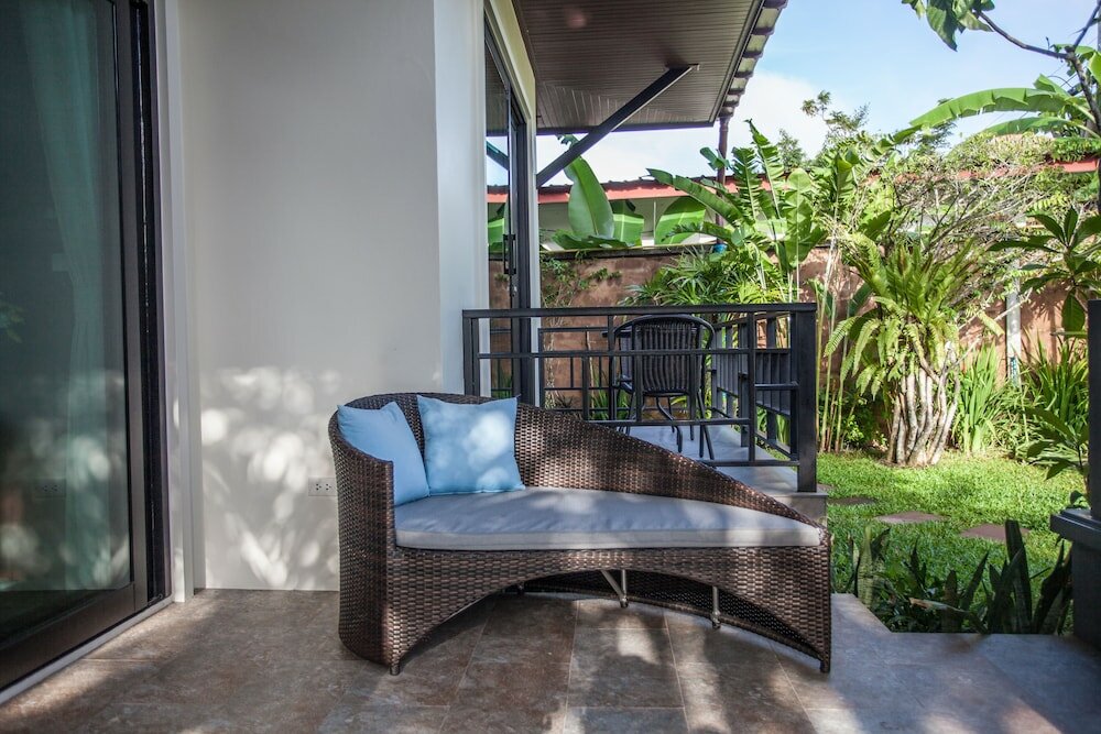 Фото Baan Pinya Executive Bungalow