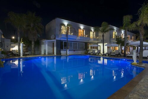 Гостиница Family Deluxe For 5 в Ставросе