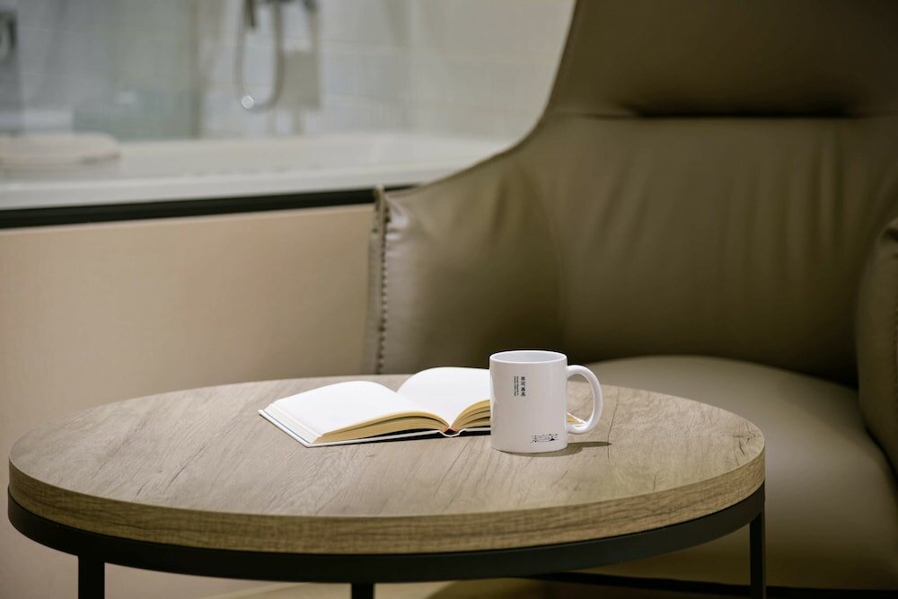 Фото Spring's Rhapsody Hotel