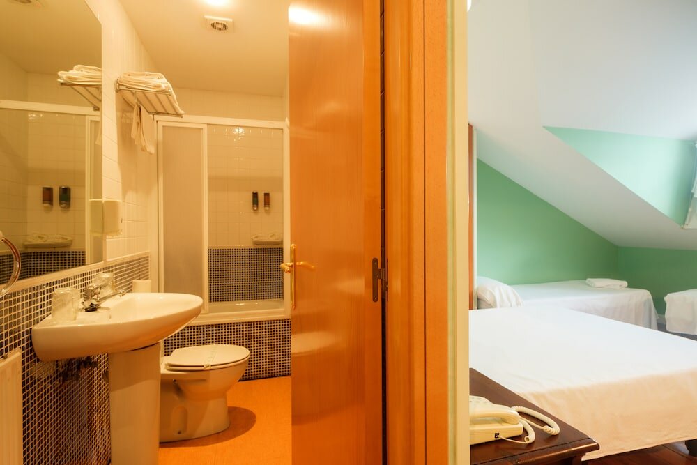 Фото Hotel Playa de Luanco