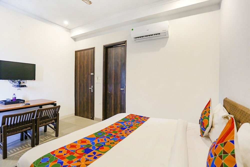 Фото Fabexpress Novel Suites