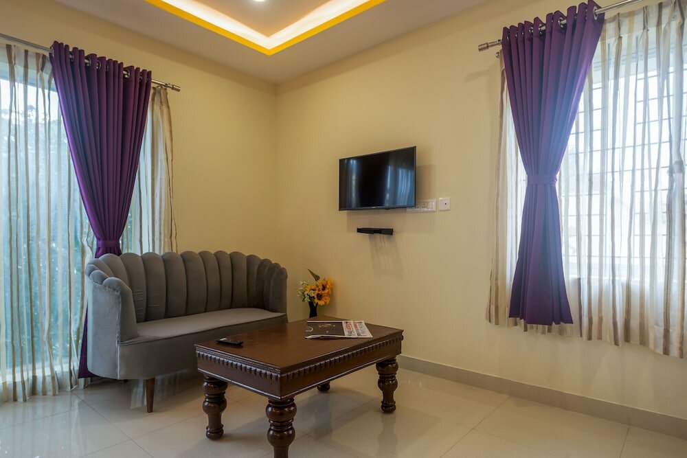 Фото Zenith Hotels Hebbal Bangalore