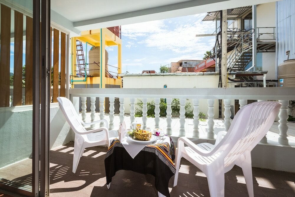 Фото On Hotel Phuket