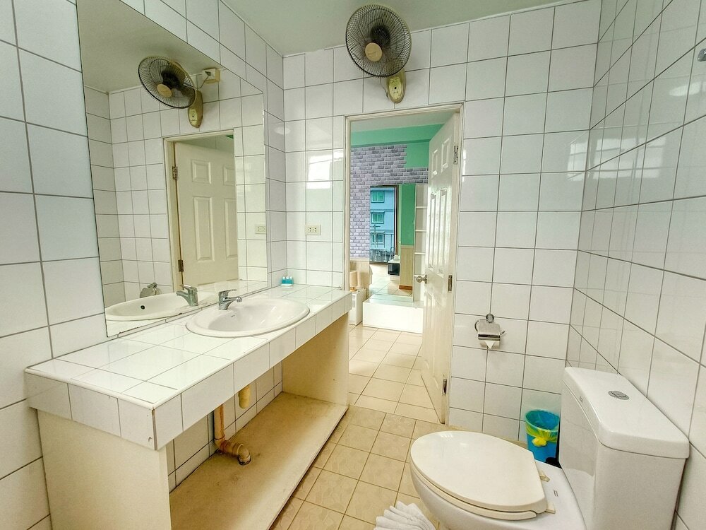 Фото Happy Vikings Hotel