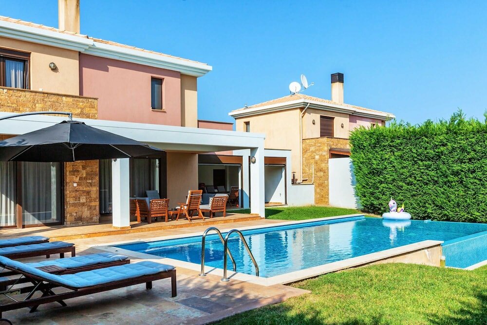 Фото Orange Tree Villas