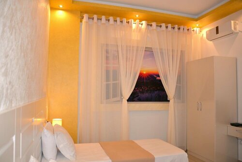 Гостиница Comfort Hotel в Области Фиери