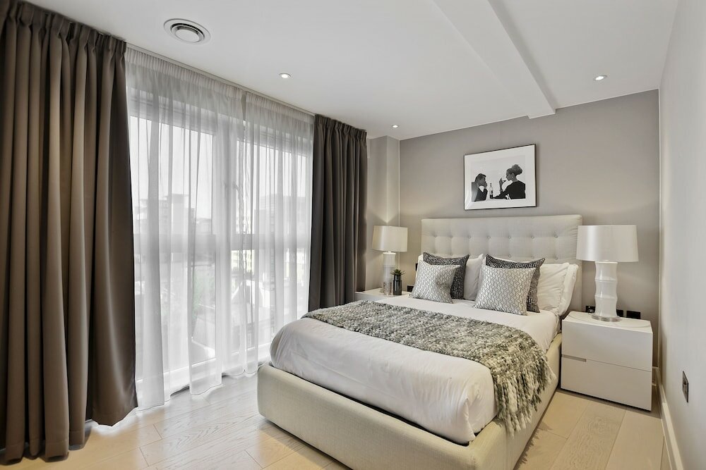 Фото Vauxhall Bridge Road by Q Apartments