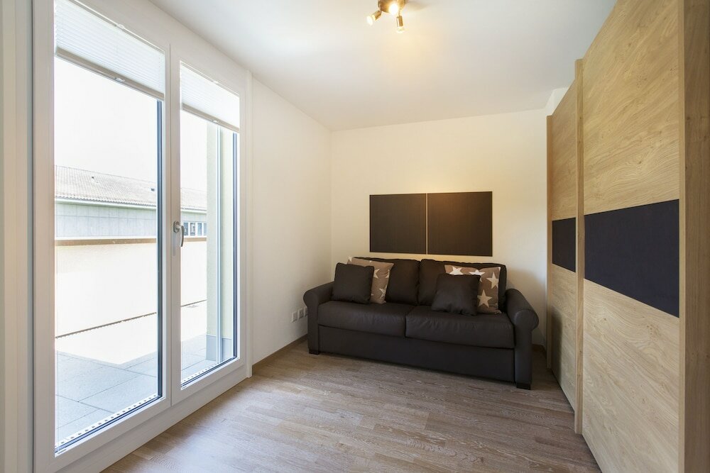 Фото Nest - Stampfenbachstrasse