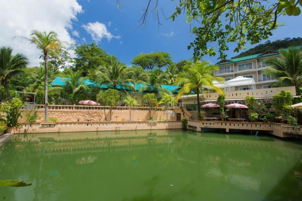 Фото Patong Rai Rom Yen Resort Sha