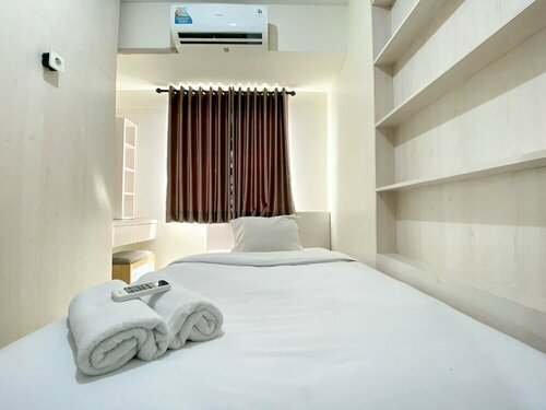 Гостиница Spacious 2Br At 7Th Floor Cinere Resort Apartment в Депоке