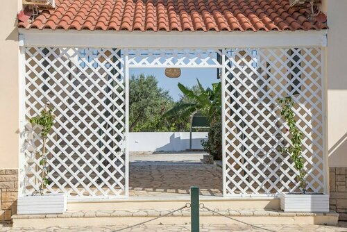 Гостиница New-olivaholidayhomes - Boho Studio Pool