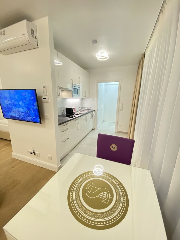 Фото Steiner Residences Vorgartenstrasse